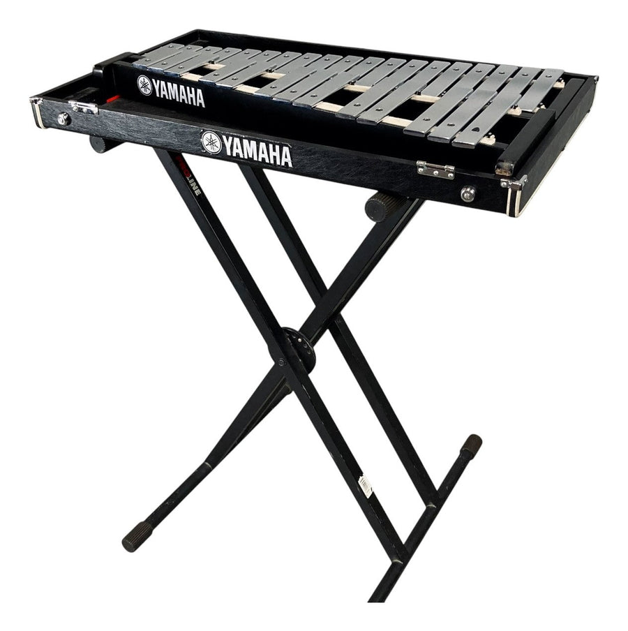 Yamaha YG-1210 glockenspiel, 2.5 octave concert bells with steel bars in a black case on an X-frame stand